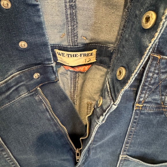 FREE PEOPLE Crvy Hyde Park Flare Leg JUMPSUIT Size 12 Blue Stretch Denim NEW - Picture 5 of 6